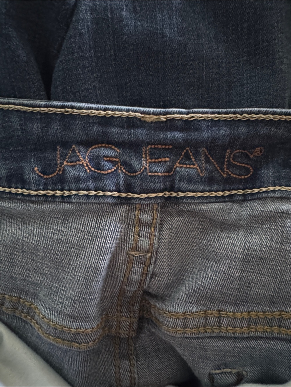 Jag Jeans Dark Blue Cropped Cuffed Jeans with Plaid Trim - Picture 3 of 4